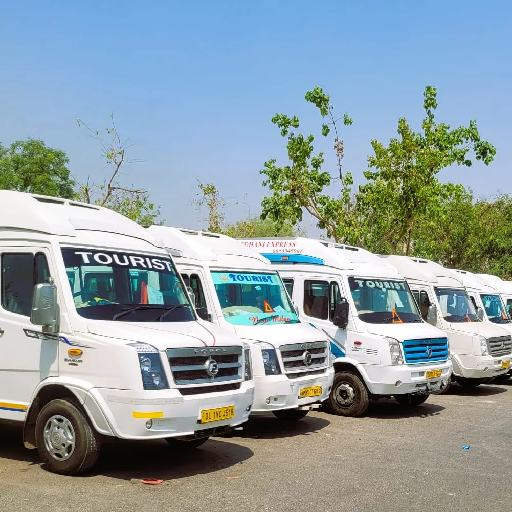 9 to 26 Seater Tempo Traveller on Rent in Delhi