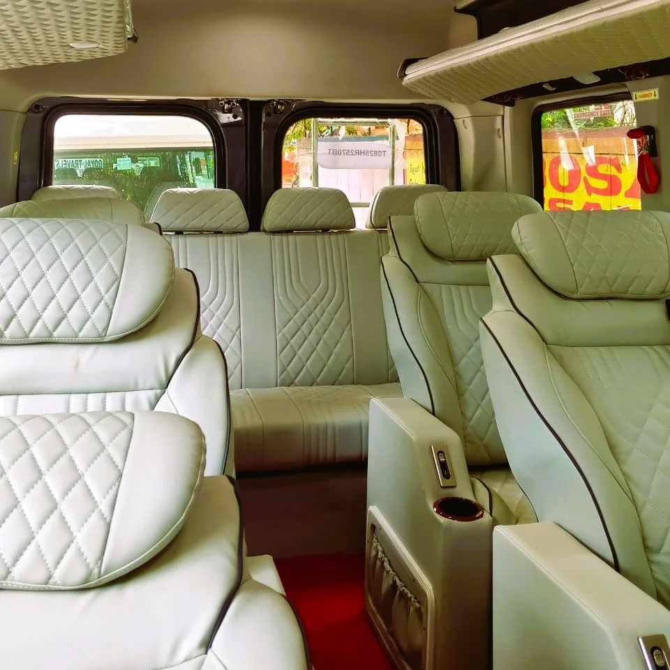 Maharaja Urbania Traveller in Delhi for comfortable group travel